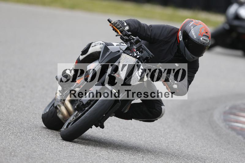 /Archiv-2024/13 22.04.2024 Plüss Moto Sport ADR/Einsteiger/13